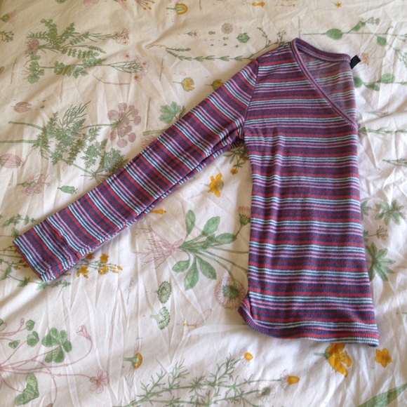 Long sleeve BDG top - Picture 2 of 2