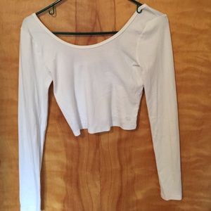 White long sleeve crop top