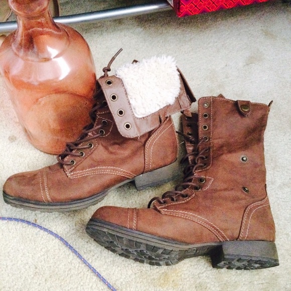 Dark brown multi combat boots