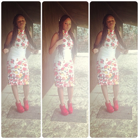 Floral bodycon dress