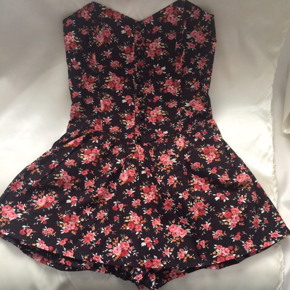 Black floral print romper
