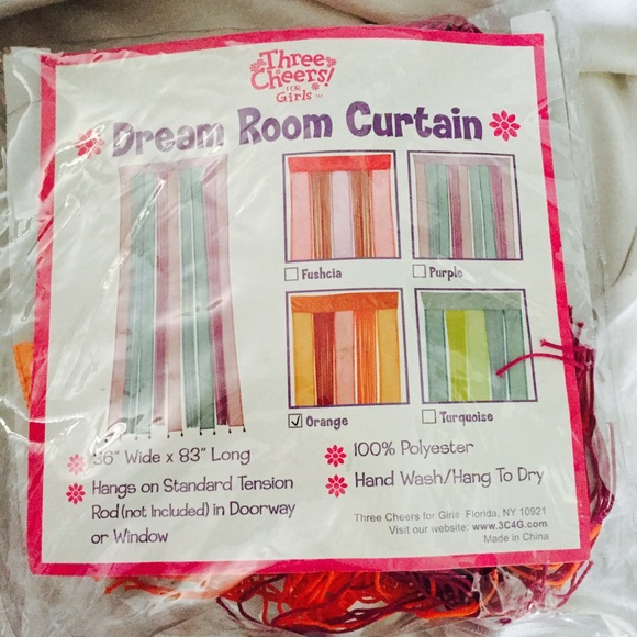 Dream room girl curtain. NEW