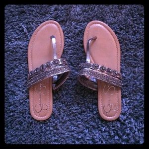 Super cute Jessica Simpson flip flops!