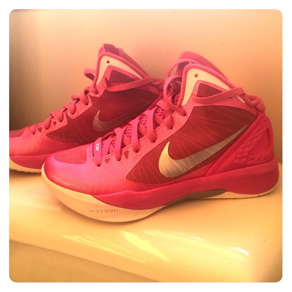 Pink Nike Huperdunks