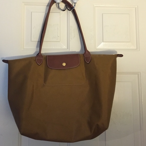 LONGCHAMP