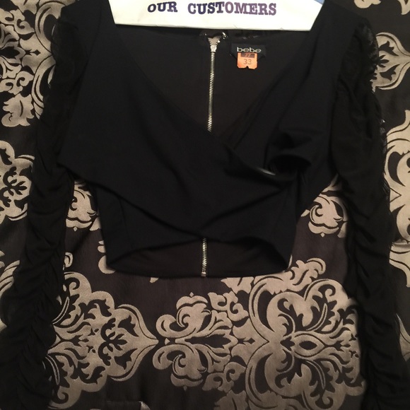 LIKE NEW!! Bebe sheer long sleeved crop top