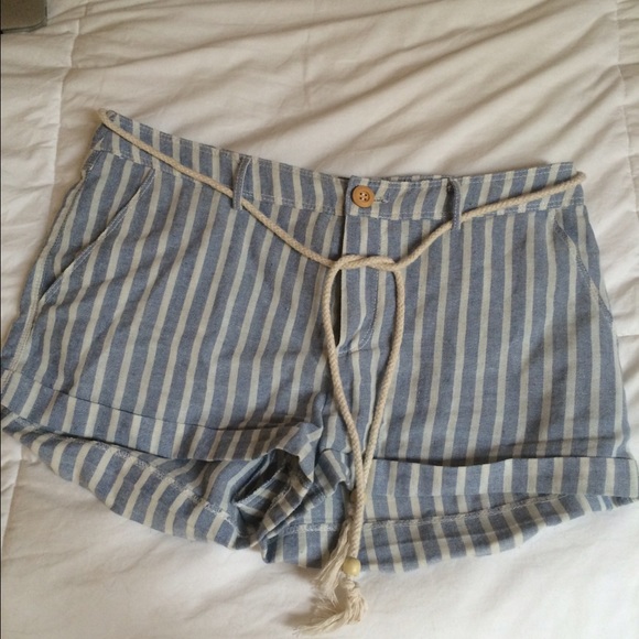 Forever 21 blue & white striped shorts
