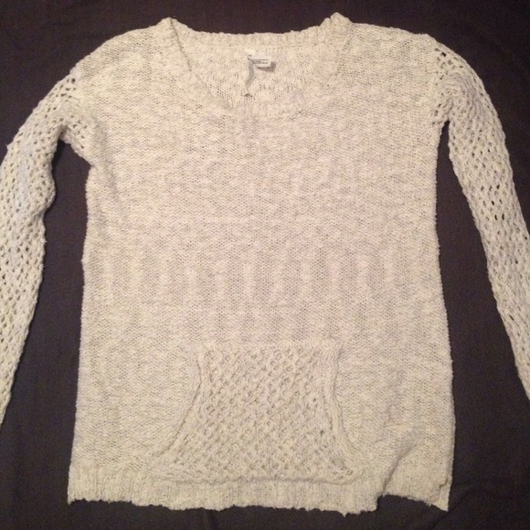 Sweater🌸 - Picture 4 of 4