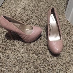 Qupid heels