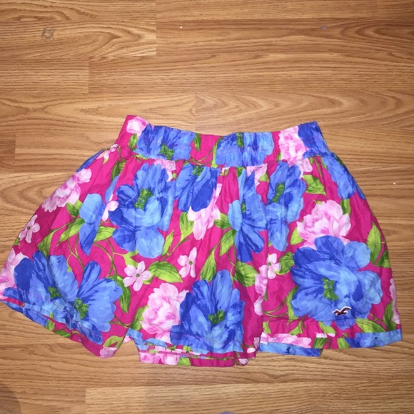 Floral Hollister skirt - Picture 1 of 1