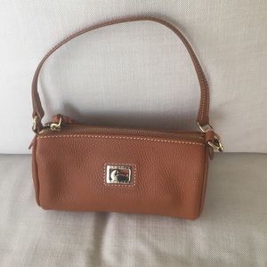 Dooney & Bourke handheld