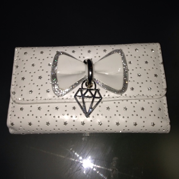 Claire's Clutches & Wallets - Brand new Claire's wallet