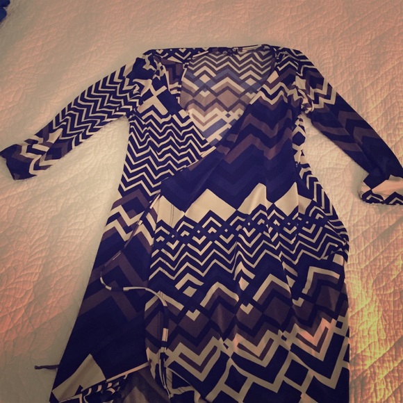 Printed wrap dress