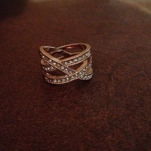 Rose gold plated ring with pace diamonds