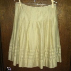 Beige/tan skirt