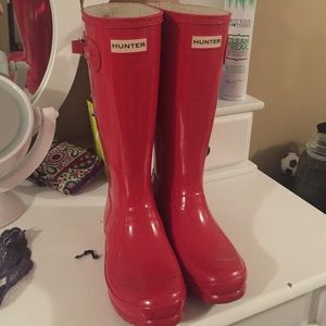 Hunter boots size 5