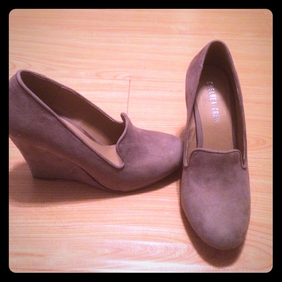 Chelsea crew wedge loafers tan color 7