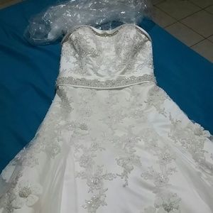 Wedding dress