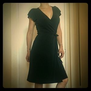 Knee length tie front black wrap dress XS