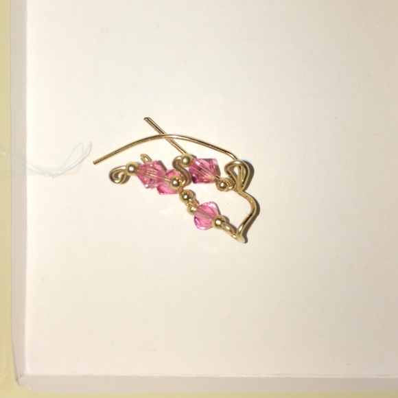 Light pink earrings - Picture 1 of 3