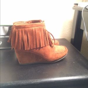 Brown wedge moccasins