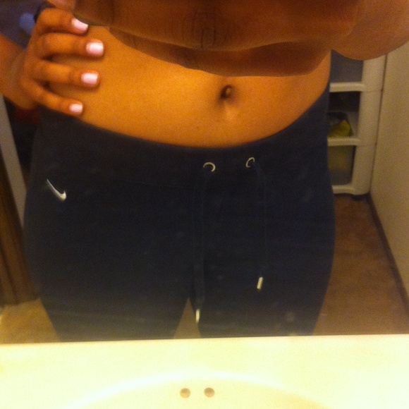 NIKE SWEATS
