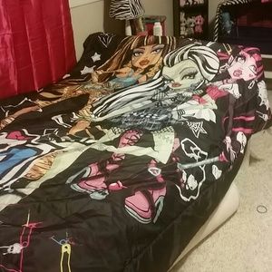 bundle 3 drapes comforter sheets 2 lamp