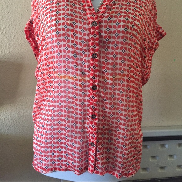 Red/navy pattern top - Picture 4 of 4