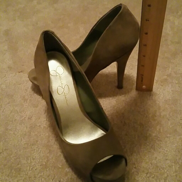 Jessica Simpson Platform - Picture 2 of 4