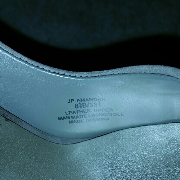 Jessica Simpson Platform - Picture 3 of 4