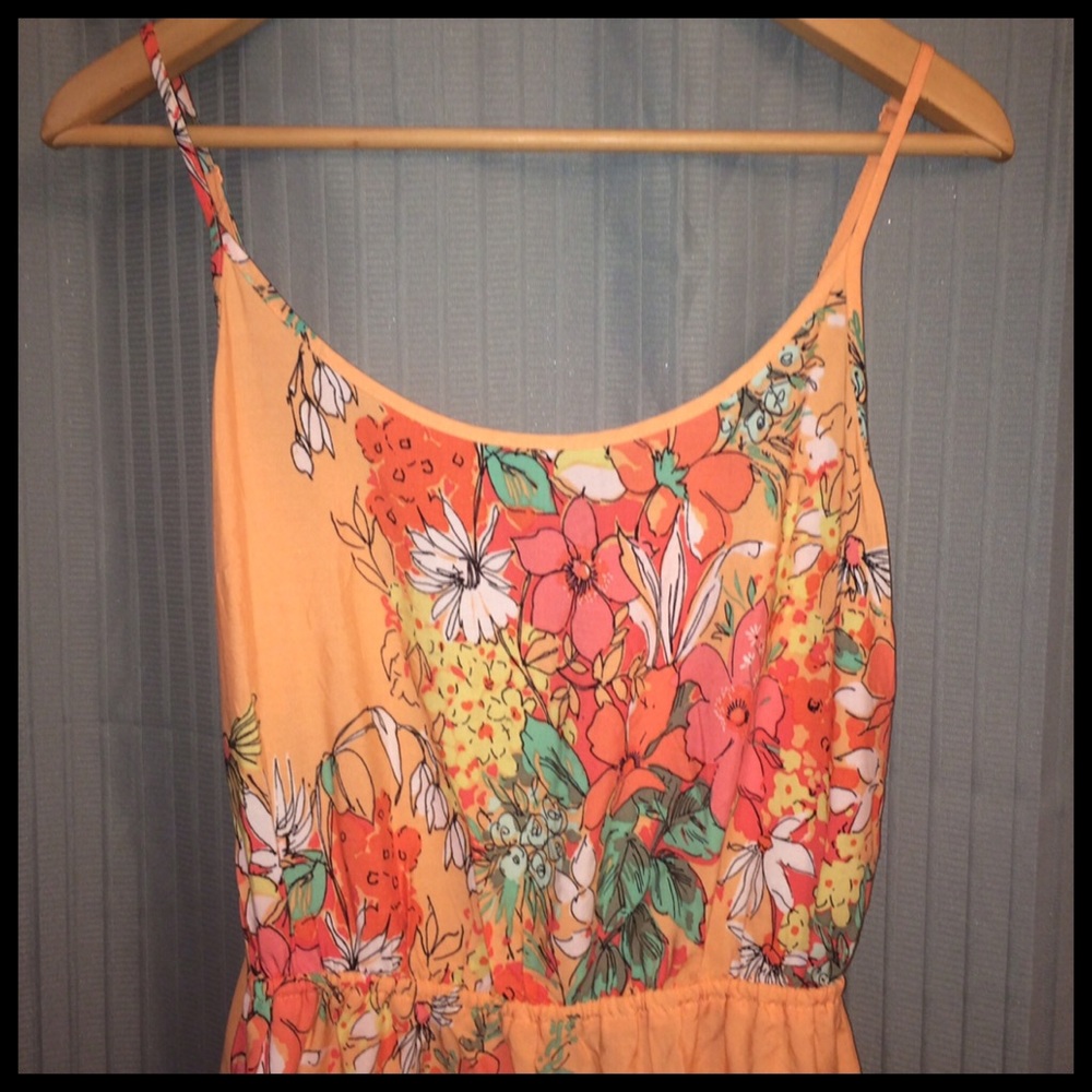 Floral Spaghetti Strap Dress - Picture 5 of 8