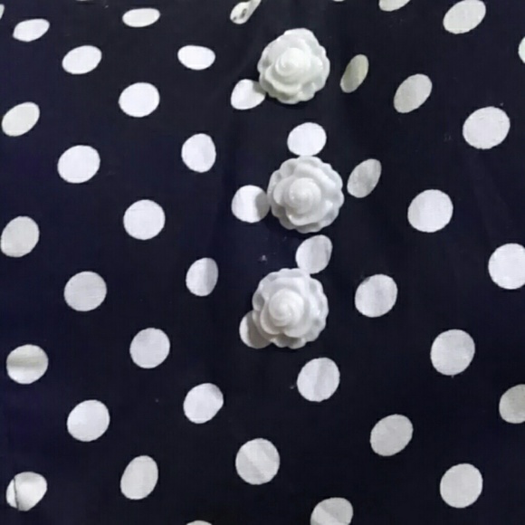 Super cute black dress - Picture 3 of 3