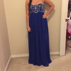 Blue prom dress