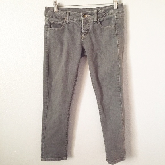 • volcom ankle jeans • - Picture 1 of 3