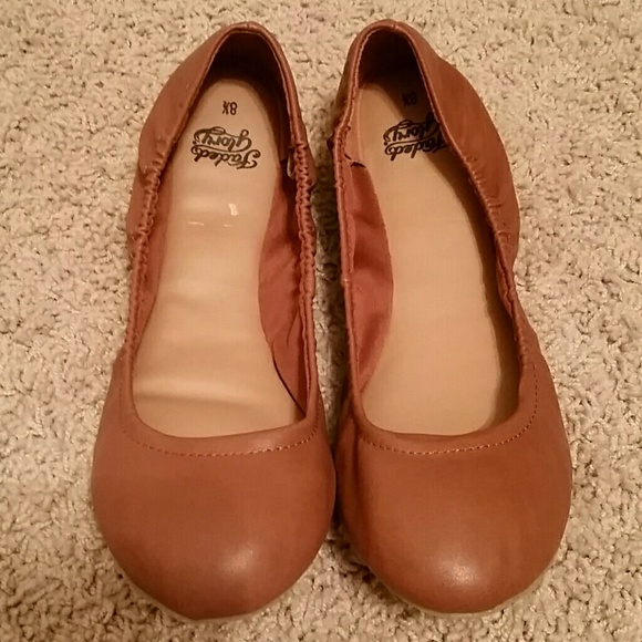 Brown flats 8.5