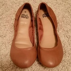 Brown flats 8.5