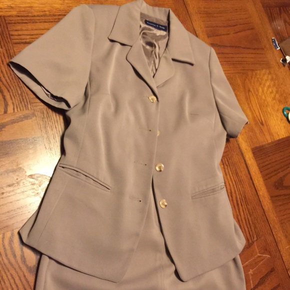 Suit dress