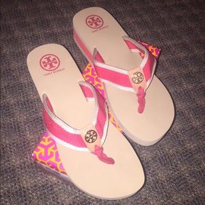 Tory burch wedge flip flops
