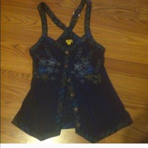 Bundle of 3 tanks💋