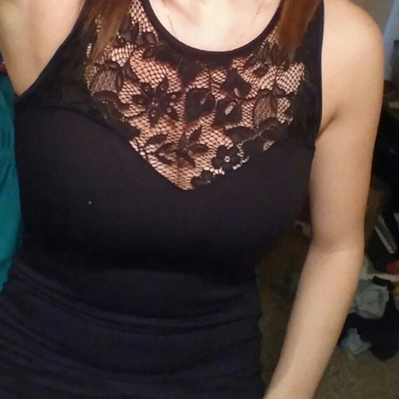 Black thigh length forever 21 dress