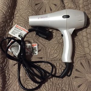 Hot Tools Hair Dryer