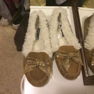 really soft comfy adorable moccs