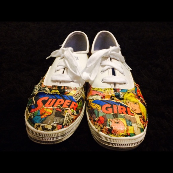 Comic Book Shoes - Picture 2 of 3