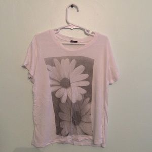 Brandy Melville daisy crop