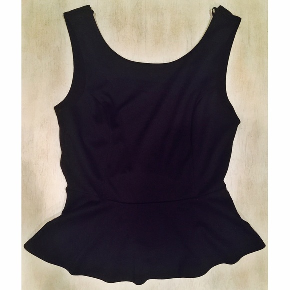 NEW Urban Outfitters Pins & Needles Peplum Top - Picture 4 of 4
