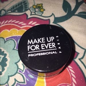 Makeup Forever Aqua Black cream liner!