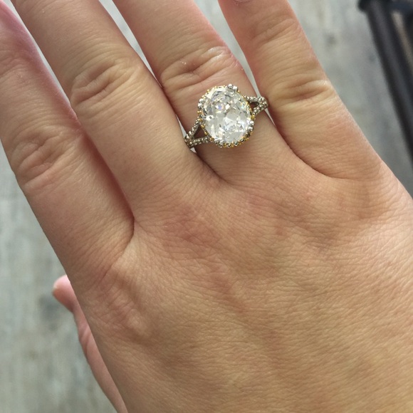 🆕 5.5ct Grand Oval Engagement Ring - Picture 4 of 4