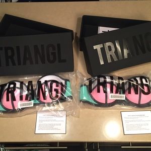 Authentic Triangl Top, Medium Poppy (2)