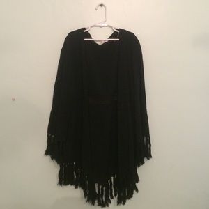 Black fringe kimono