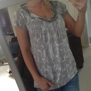 $4 !Very Comfy inc beaded top